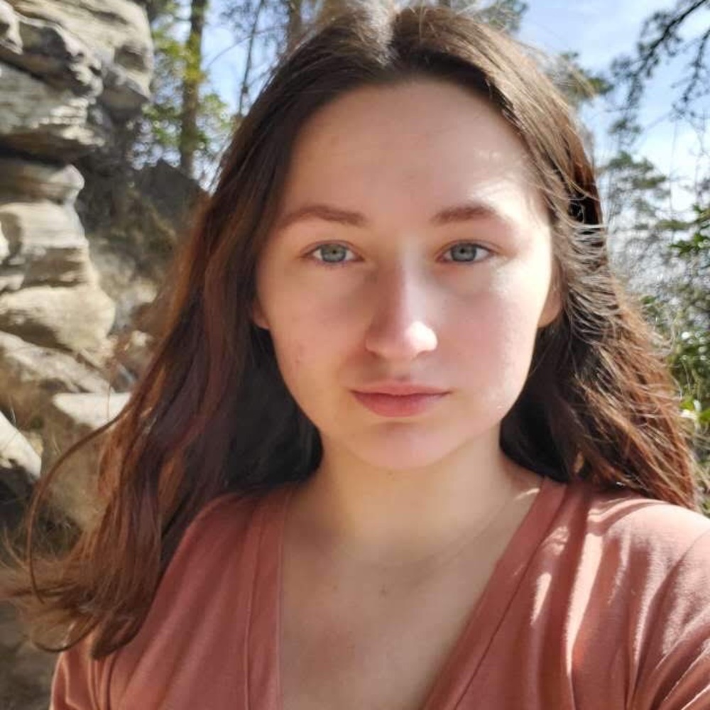 Meet your Posher, Madeline